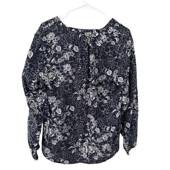 Garnet Hill Silk Navy White Floral V-Neck Blouse Size 14 - Picture 6 of 6